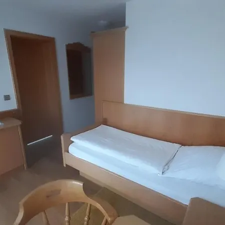 Wiesenhof 3* Heroldstatt