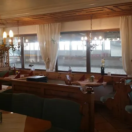 Wiesenhof Hotel